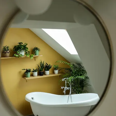 Panzió De La Croix - A 4 Minutes De L'a26 Avec Parking 4*