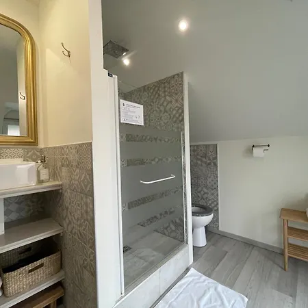 Bed & Breakfast De La Croix - A 4 Minutes De L'a26 Avec Parking 4*
