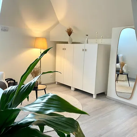 Oda ve Kahvaltı De La Croix - A 4 Minutes De L'a26 Avec Parking